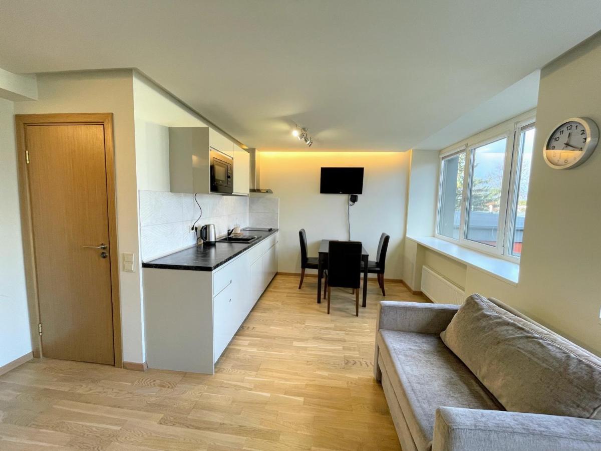 Central Apartment Паланга Экстерьер фото