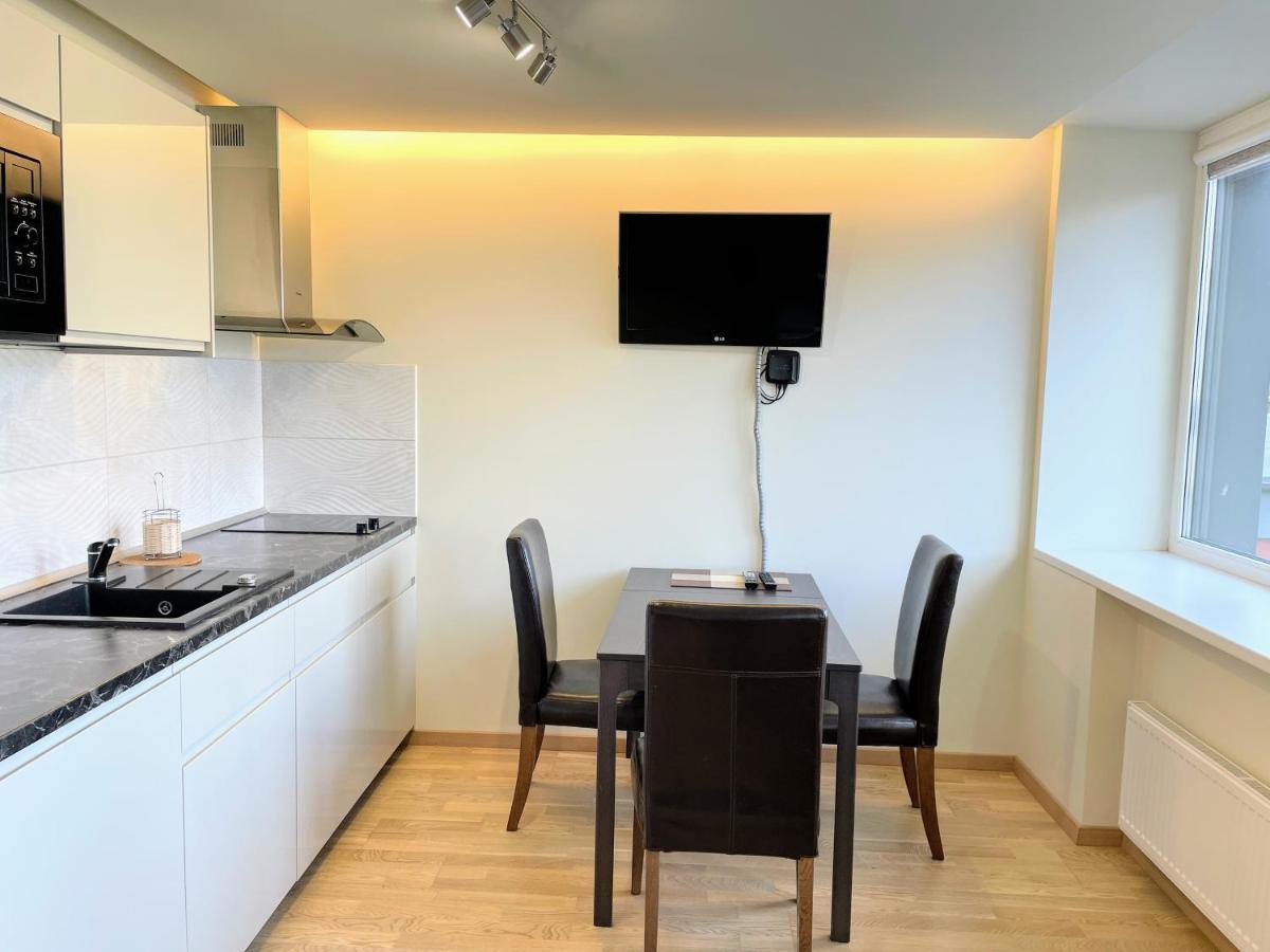 Central Apartment Паланга Экстерьер фото